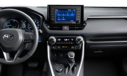 Is Your 2022 Toyota RAV4 Hybrid’s Multimedia System Acting Up You Are Not the Only One