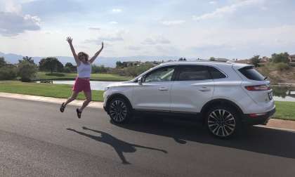 Jackie with her new 2019 Lincoln MKC