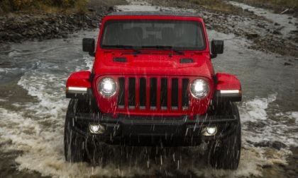 2018 Wrangler Rubicon front in water