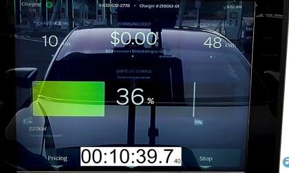 Image showing that the Lucid Air has taken on 36% charge after 10 minutes attached to a 350 kW DC fast-charger.