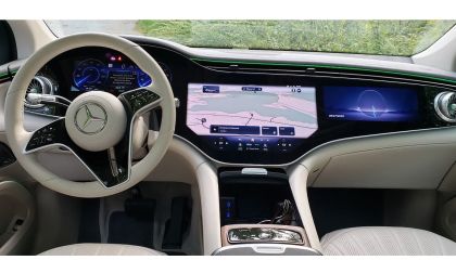 Image of the Mercedes-Benz EQS Infotainment System by John Goreham