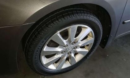 Image of Michelin Defender2 tire by John Goreham