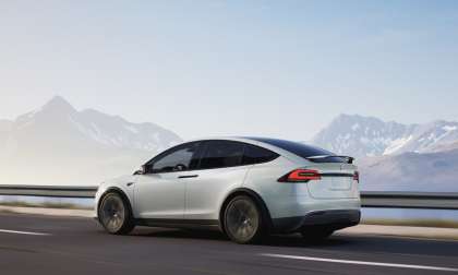 Image of Model X courtesy of Tesla media support. 