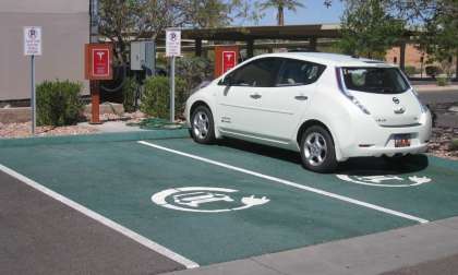 Plugshare App: how to find free EV charging stations near you