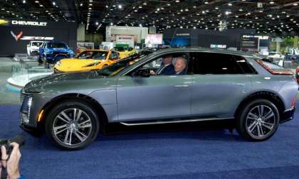 President Biden Drives 2023 Cadillac LYRIQ EV at 2022 NAIAS