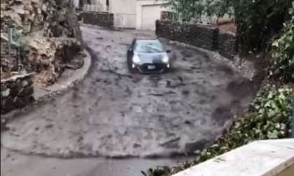 Watch Toyota Prius In California Mudslide.