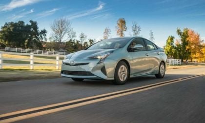 97.4% of Americans chose not to drive a green car.