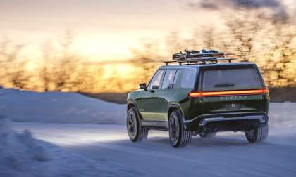 Rivian receives more financial support.