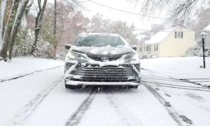 2021 Toyota Sienna In Snow Image By John Goreham