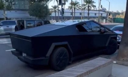 Tesla Cybertruck Reservation Holders Will Need to Pay $1,000 In A Non-Refundable Early Access Deposit In Order To Take Delivery