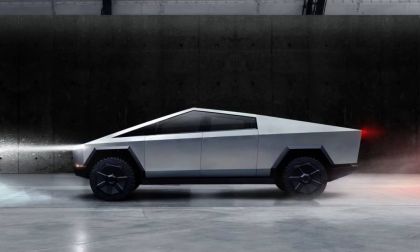 Tesla Cybertruck Side view