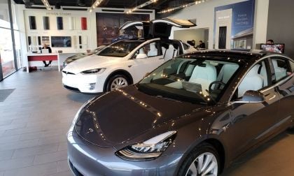 Tesla stock in trouble. 