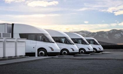 Tesla Semi - Has FSD and Hardware 4