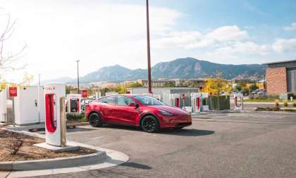 Tesla Superchargers Getting Wifi - Allowing Cars to Do Over the Air Updates