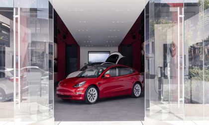 The Polarizing Debate on Whether Tesla Should Advertise Or Not