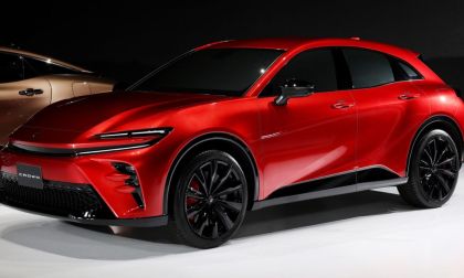 Toyota Crown CoupeConvertible May Actually Be a Thing in The Next Coming Years