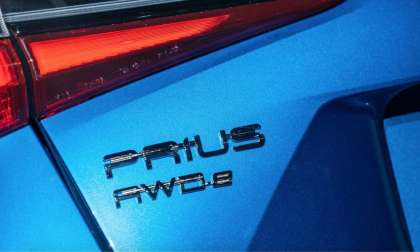 2019 Toyota Prius AWD-e 2019
