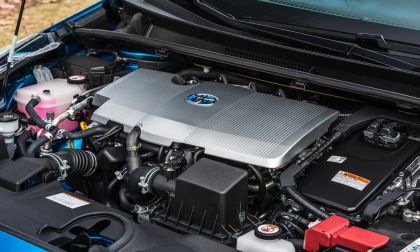 Toyota_prius_engine_oil_consumption
