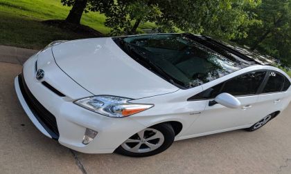 White Toyota Prius