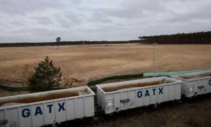 Tesla Giga Berlin Gravel Train from DRE