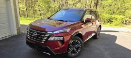 2025 Nissan Rogue image by John Goreham