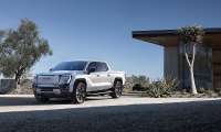 2025 GMC Sierra EV