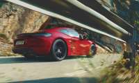 Porsche 718 vs. Lotus Emira 