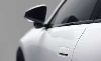 Flush door handle on a Polestar