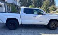 2025 Toyota Tacoma SR5 4x4