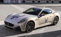 Image of the new Maserati GranTurismo parked in a courtyard.