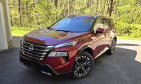 2025 Nissan Rogue image by John Goreham