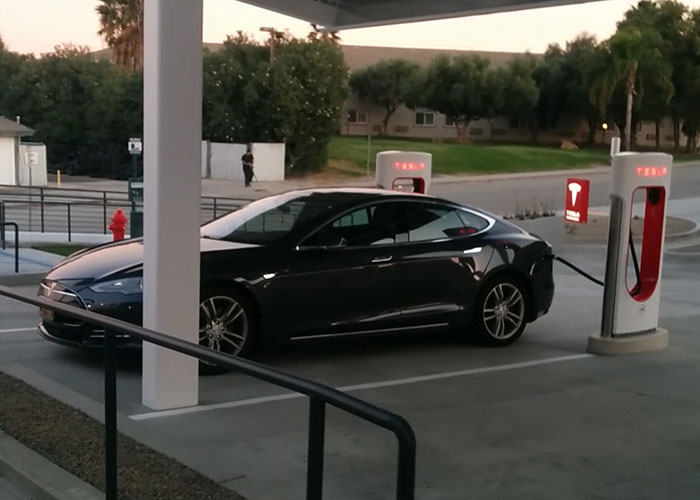 Tesla Model S Charging