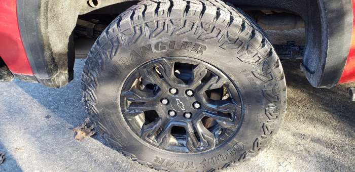 2023 Chevy Silverado tire image