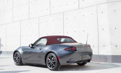 Mazda offers deep discounts on 2018 Miatas.